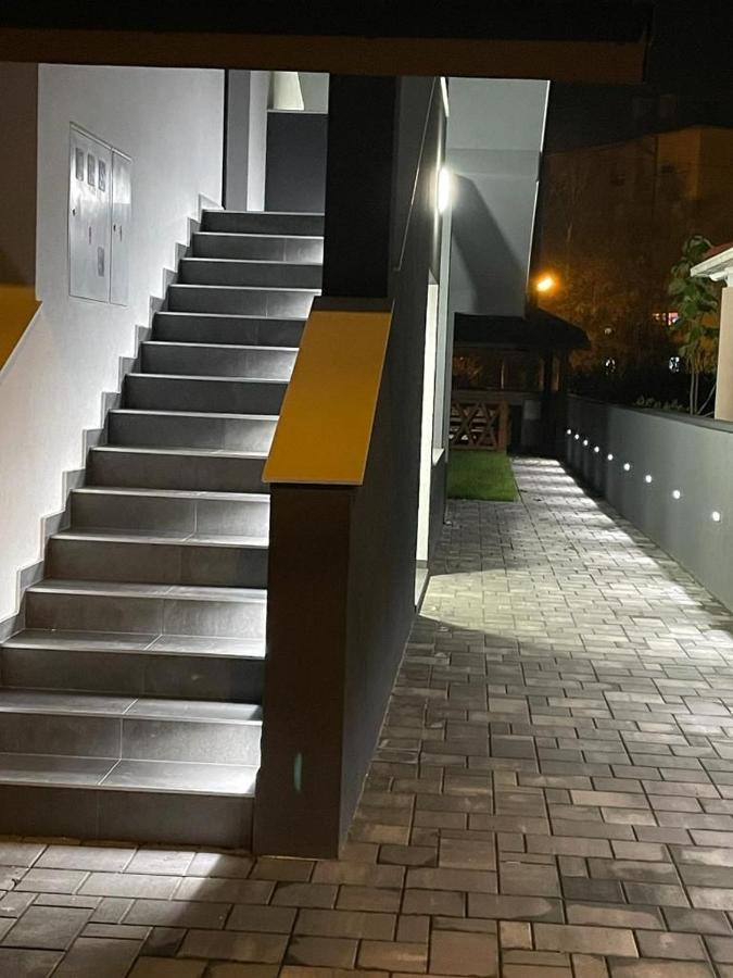 Apartmani Daisy Велика-Горица Экстерьер фото